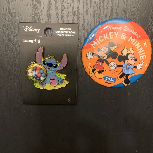 💎NWT Disney Loungefly Stitch Globe Button with Bonus Mickey Button (EUC) - Picture 2 of 3